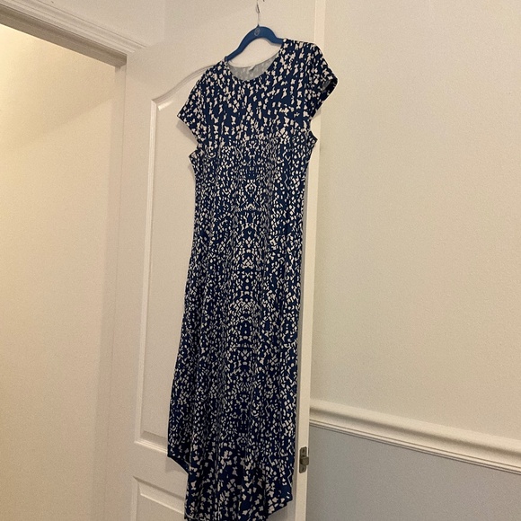 Navy and White Patterned Dress Maxi size Medium - Picture 1 of 9